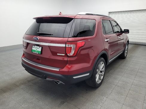 Used 2019 Ford Explorer Limited w/ Ford Safe & Smart Package FWD image 9