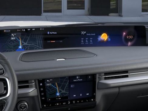 New 2026 Lincoln Navigator L Premier AWD/4WD image 14