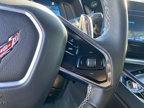 Used 2024 Chevrolet Corvette Stingray Coupe w/ 1LT image 32