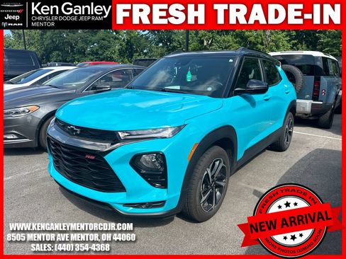 Used 2021 Chevrolet TrailBlazer RS w/ Sun and Liftgate Package AWD/4WD image 5