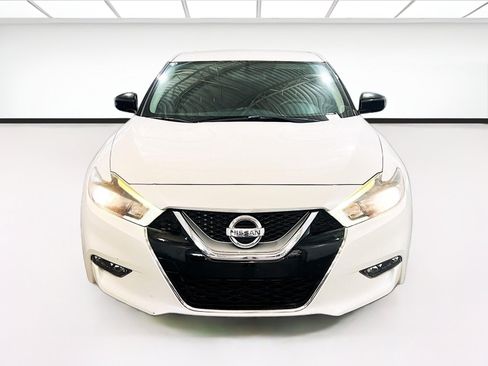 Used 2017 Nissan Maxima 3.5 S FWD image 2