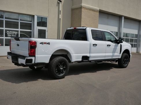 Used 2024 Ford F250 XL w/ STX Appearance Package AWD/4WD image 7