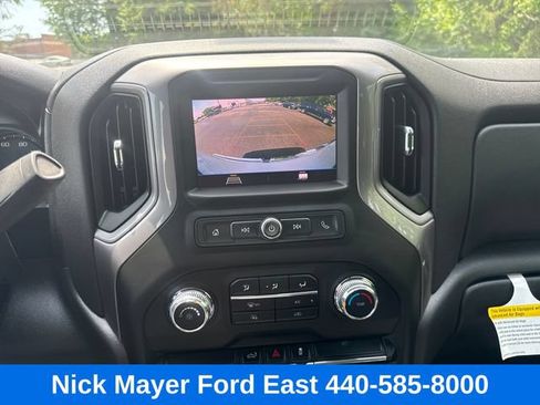 Used 2021 GMC Sierra 1500 4x4 Crew Cab w/ Fleet Convenience Package image 30