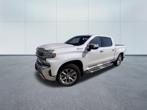 Used 2019 Chevrolet Silverado 1500 LTZ w/ LTZ Premium Package AWD/4WD image 7
