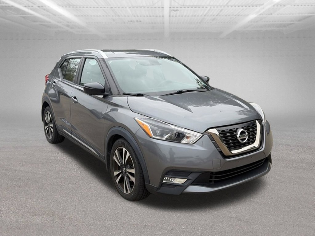 Used 2019 Nissan Kicks SR FWD image 36