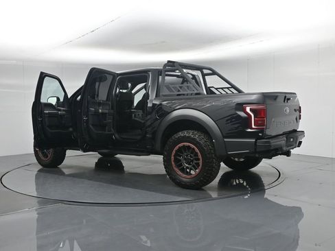 Used 2019 Ford F150 Raptor w/ Equipment Group 802A Luxury AWD/4WD image 36