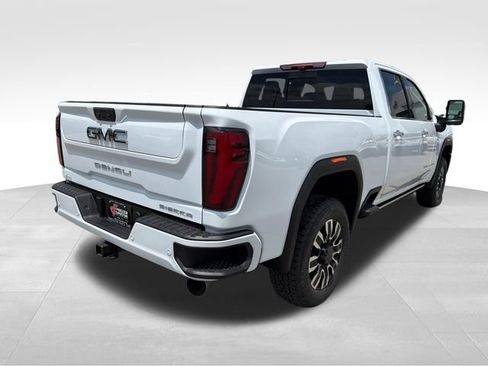 New 2026 GMC Sierra 2500 Denali Ultimate AWD/4WD image 7