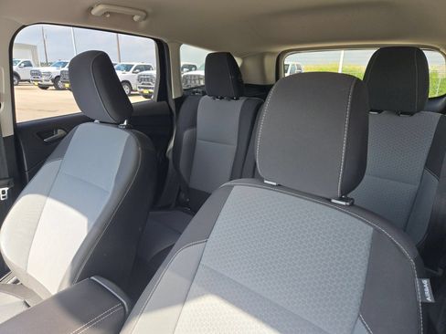 Used 2018 Ford Escape SE w/ SE Sync 3 Package FWD image 9