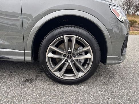 Certified 2025 Audi Q3 2.0T Premium w/ Convenience Package image 25