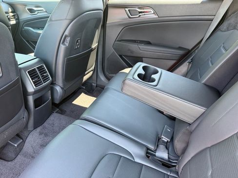 Used 2026 Kia Sportage SX AWD/4WD image 14