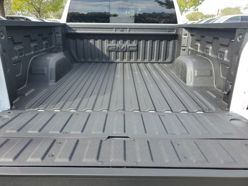 New 2026 GMC Sierra 1500 Denali AWD/4WD image 6