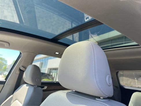 New 2026 Volkswagen Atlas SE FWD image 33