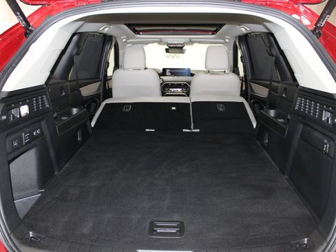 Used 2025 MAZDA CX-70 Plug-In Hybrid w/ Premium Pkg AWD/4WD image 38