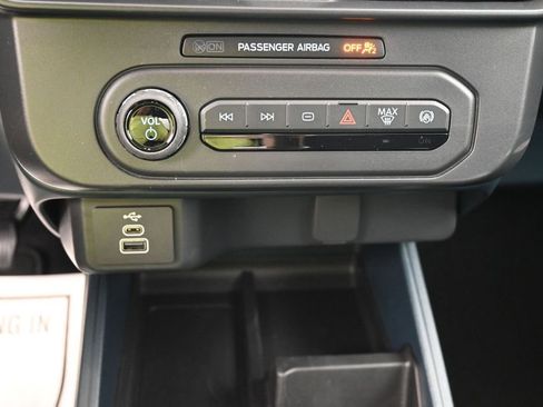 New 2026 Ford Maverick XL AWD/4WD image 12