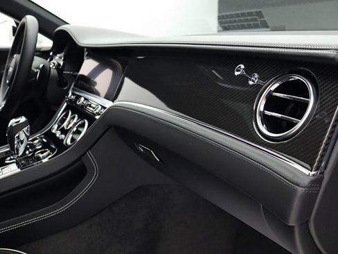 Certified 2020 Bentley Continental GT image 33