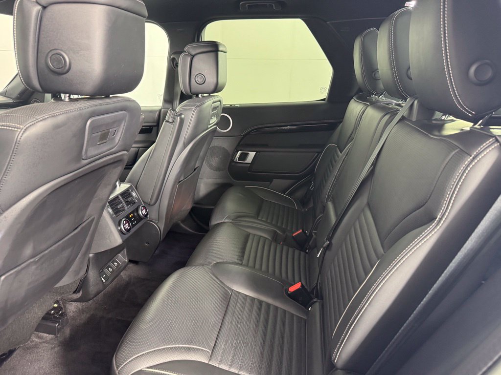 Used 2023 Land Rover Discovery S R-Dynamic AWD/4WD image 26