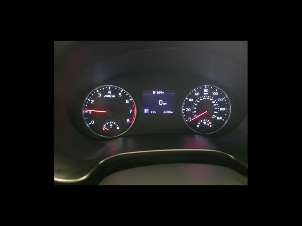 Used 2023 Kia Seltos LX AWD/4WD image 15