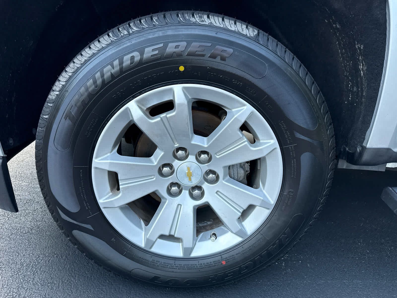 Used 2018 Chevrolet Colorado LT w/ LT Convenience Package RWD image 9