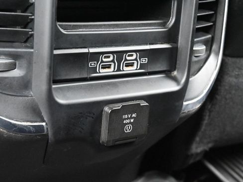 Used 2024 RAM 3500 Laramie w/ Night Edition image 46