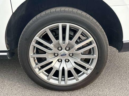 Used 2024 Ford Expedition Max Limited image 7