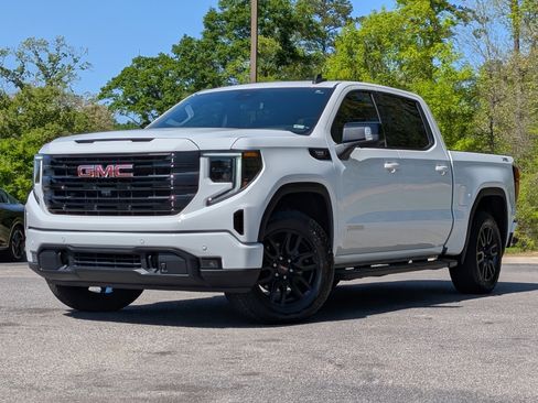 Used 2024 GMC Sierra 1500 Elevation w/ Elevation Premium Package image 4