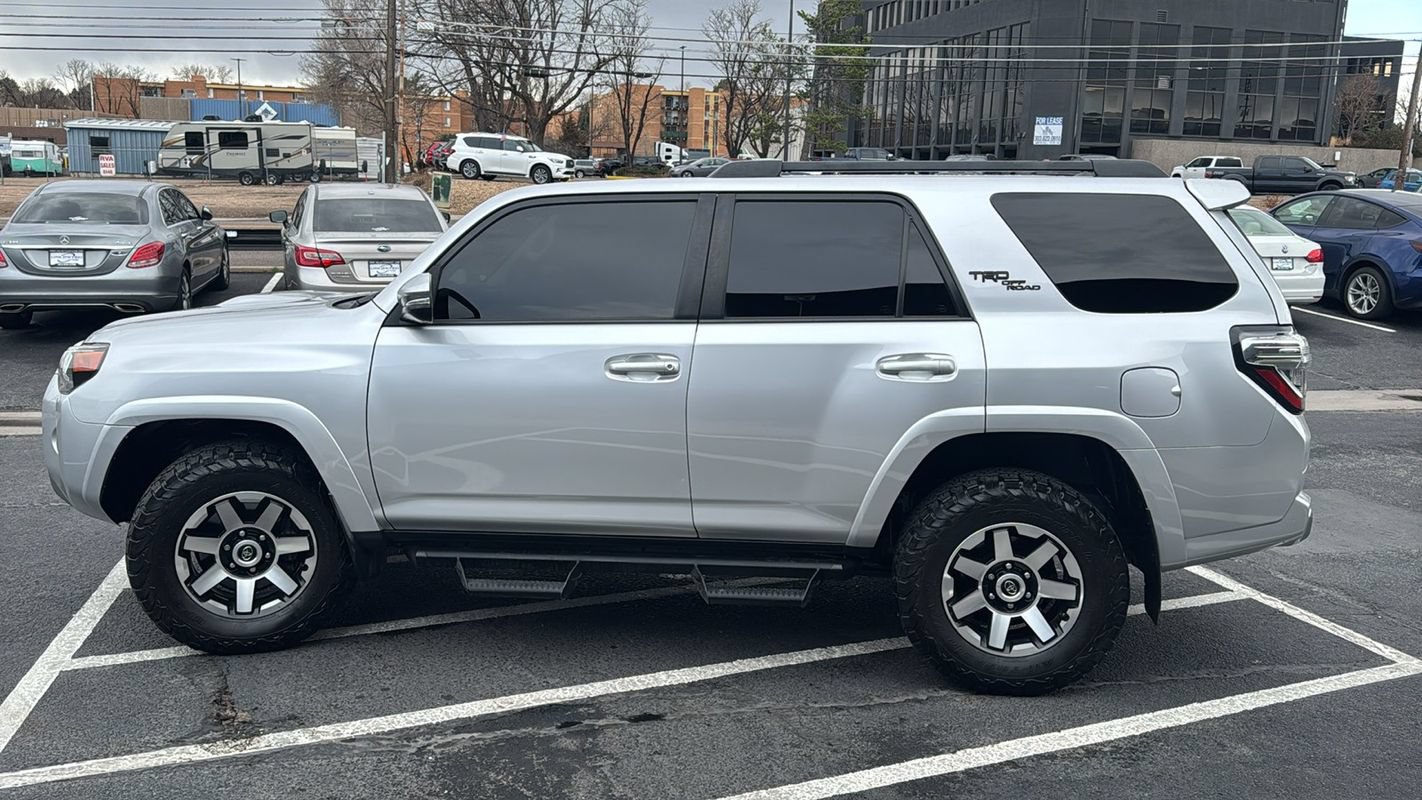 Used 2019 Toyota 4Runner TRD Off-Road Premium AWD/4WD image 6
