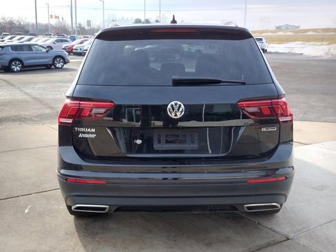 Used 2021 Volkswagen Tiguan S image 16