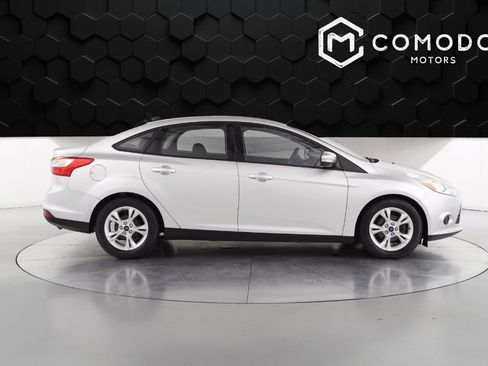 Used 2014 Ford Focus SE image 2