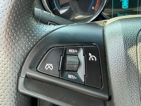 Used 2015 Chevrolet Cruze LT w/ Sun And Sound Package FWD image 42