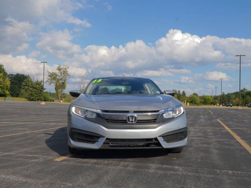 Used 2018 Honda Civic LX image 3