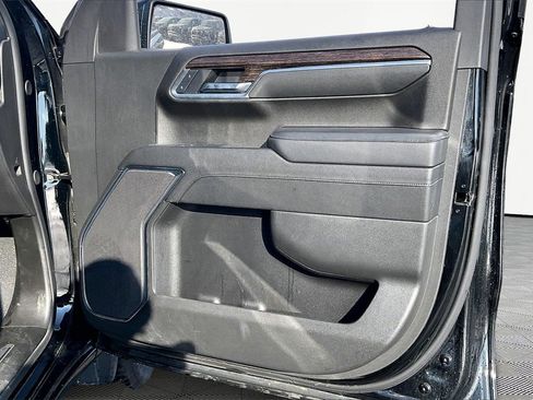 Used 2024 GMC Sierra 1500 Elevation image 30