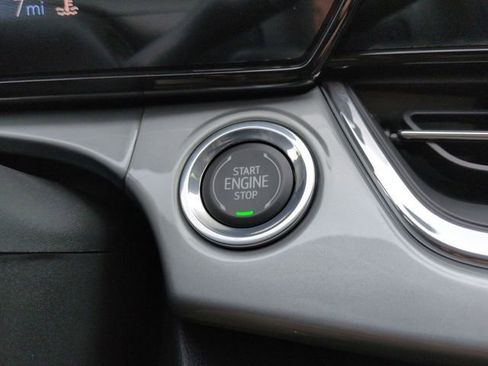 New 2026 Chevrolet Trax LT w/ Driver Confidence Package FWD image 17