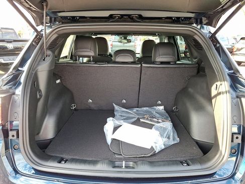 New 2026 Jeep Compass Limited image 19