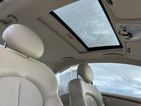 Used 2004 Mercedes-Benz CLK 320 Coupe image 17