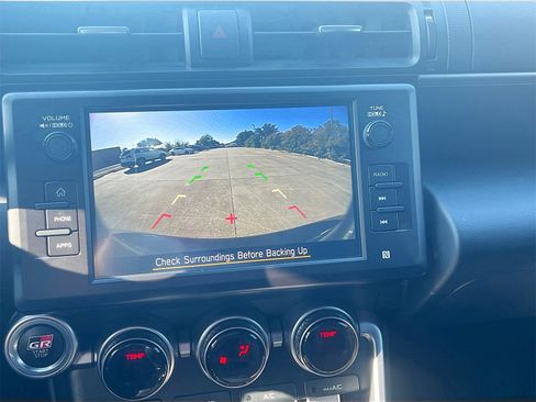 Used 2024 Toyota GR86 Premium image 31