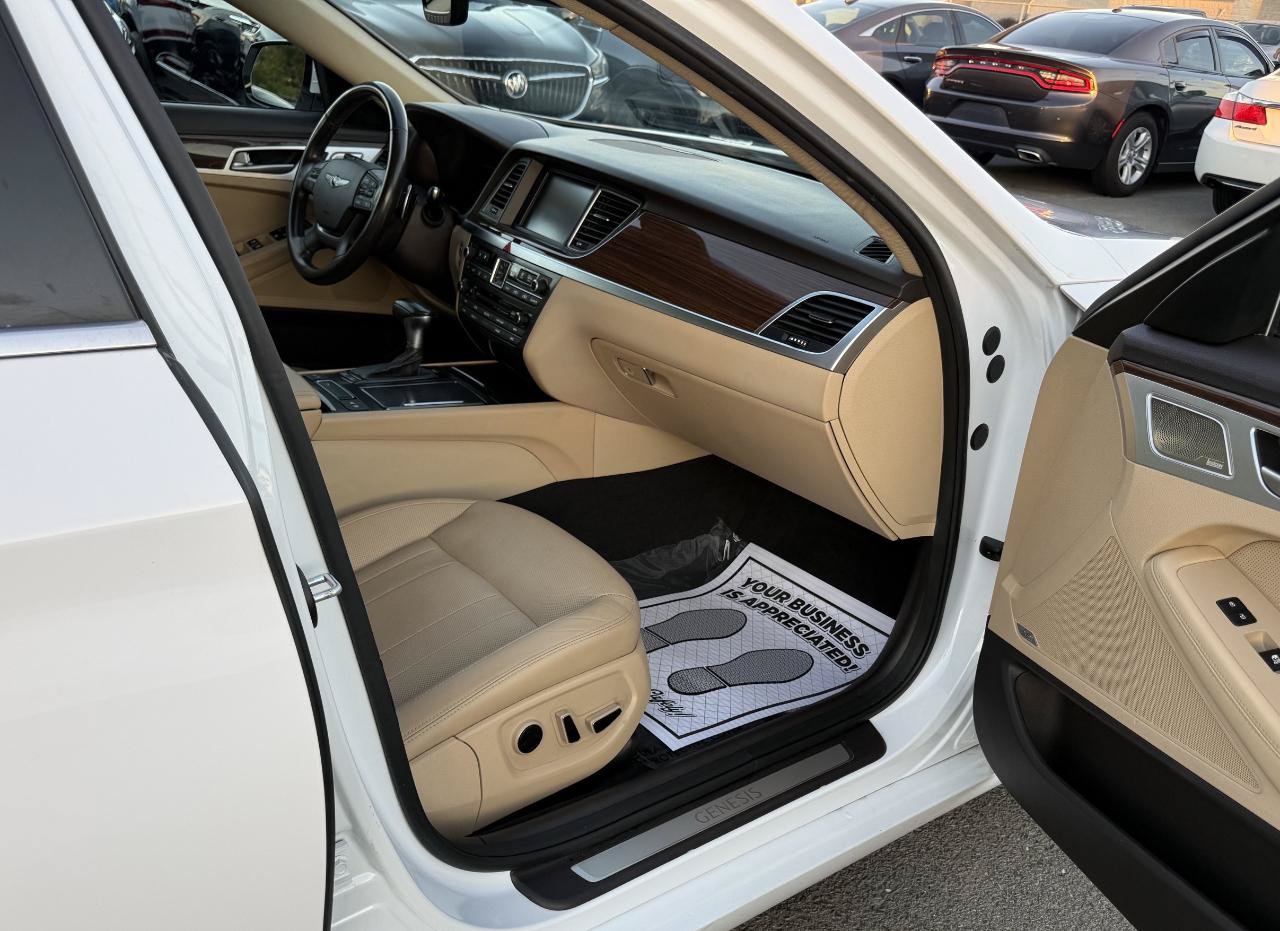 Used 2018 Genesis G80 3.8 w/ Option Group 02 RWD image 12