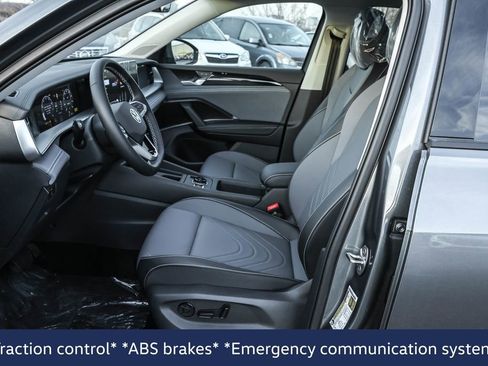 New 2026 Volkswagen Tiguan SE image 6