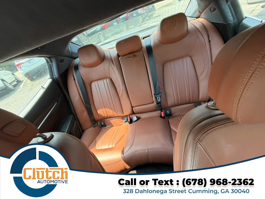 Used 2015 Maserati Ghibli RWD image 17