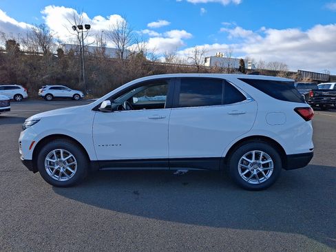 Certified 2022 Chevrolet Equinox LT image 4