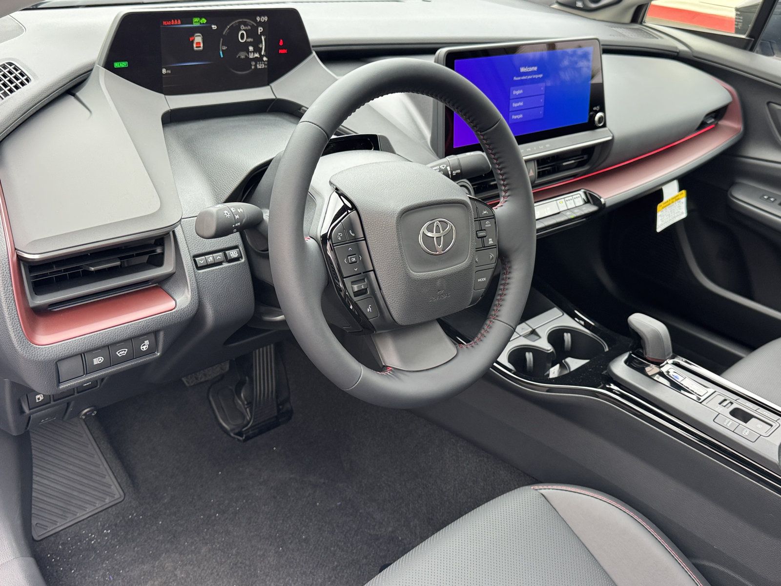 New 2027 Toyota Prius Plug-In Hybrid FWD image 16
