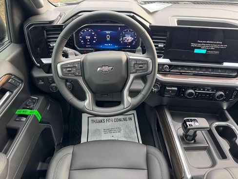 New 2026 Chevrolet Silverado 1500 LT Trail Boss w/ LT Trail Boss Premium Package AWD/4WD image 10