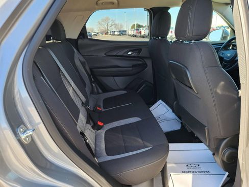 Used 2025 Chevrolet TrailBlazer LT image 22