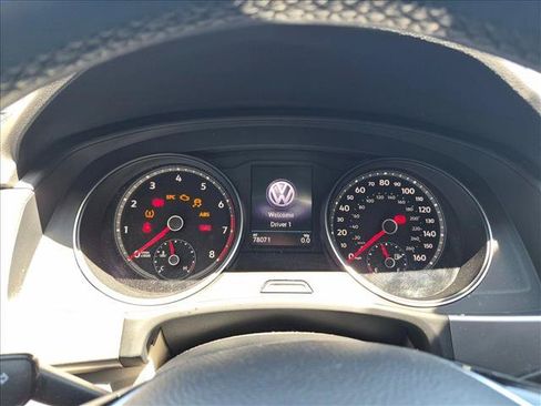 Used 2018 Volkswagen Atlas SE FWD image 11