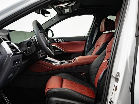 New 2026 BMW X6 xDrive40i w/ Climate Comfort Package image 26