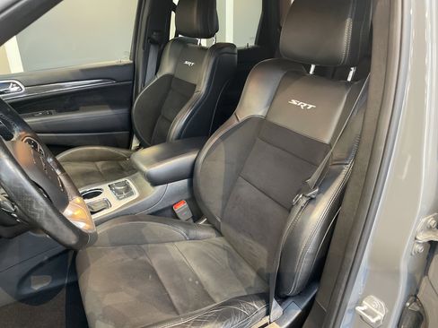 Used 2019 Jeep Grand Cherokee SRT AWD/4WD image 18