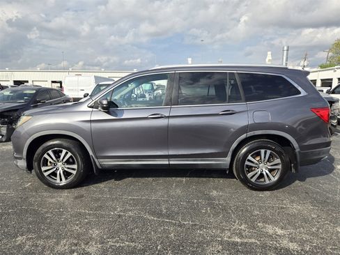Used 2016 Honda Pilot EX image 4
