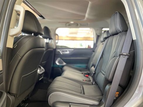 Used 2025 INFINITI QX80 Sensory AWD/4WD image 24