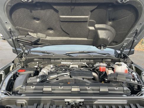 New 2026 GMC Sierra 3500 AT4 image 31