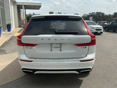 Used 2021 Volvo XC60 T6 R-Design w/ Advanced Package AWD/4WD image 6