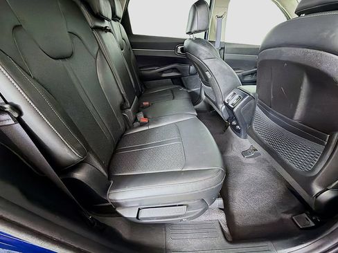 Used 2023 Kia Sorento S w/ Panoramic Sunroof Package FWD image 28